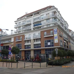 Garay Terrace Szálloda